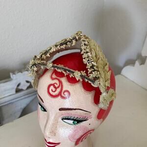 Vintage 1950s Ivory Floral Half Hat Millinery Headpiece